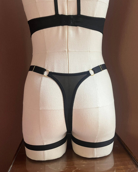 Studio Confidants_Cleo garters