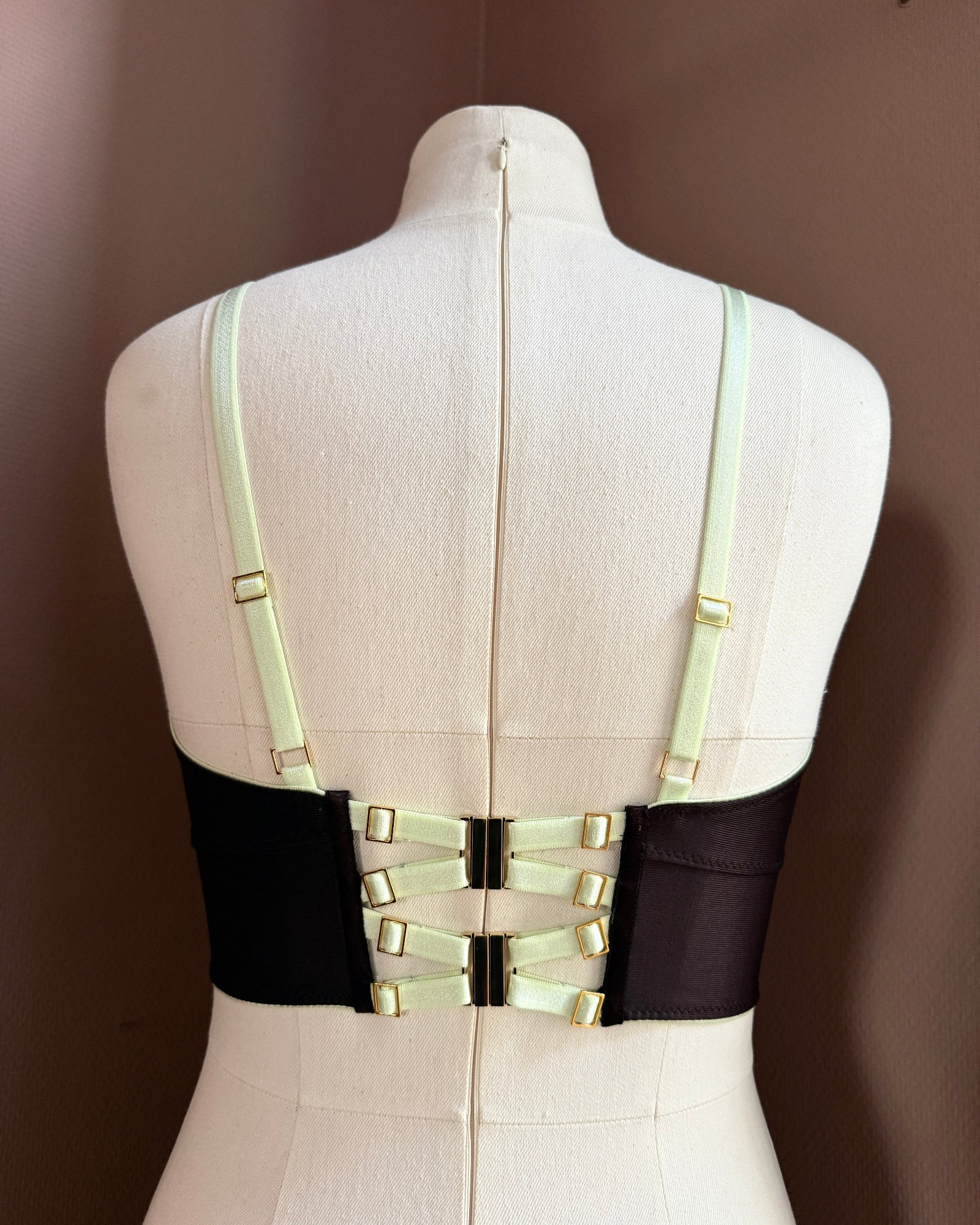 Studio_Confidants_Clay_bralette