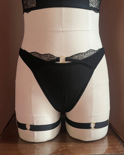 Studio Confidants_Cleo garters