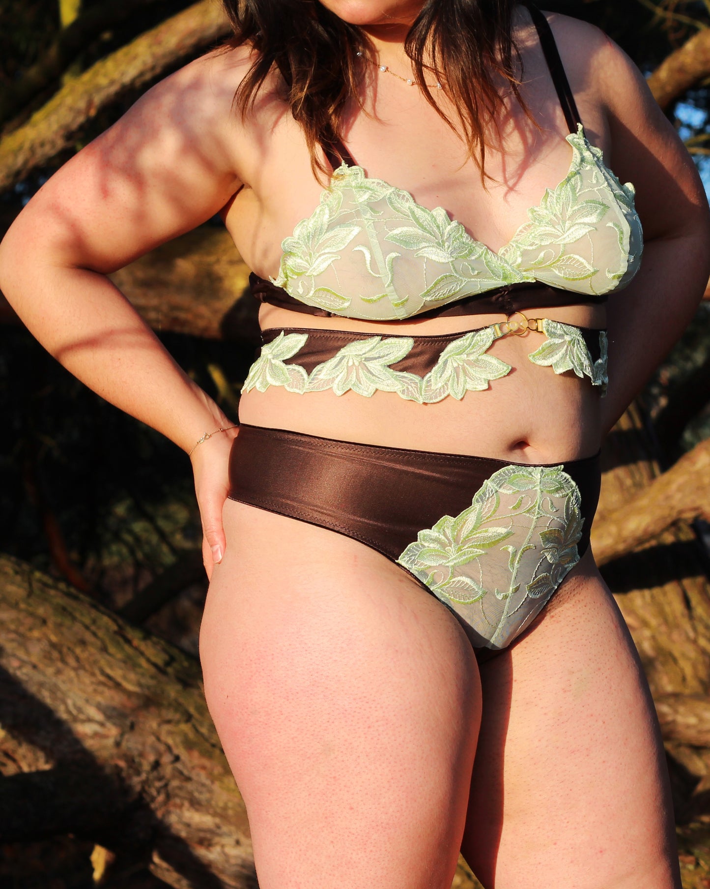 Studio_Confidants_Sage_bralette